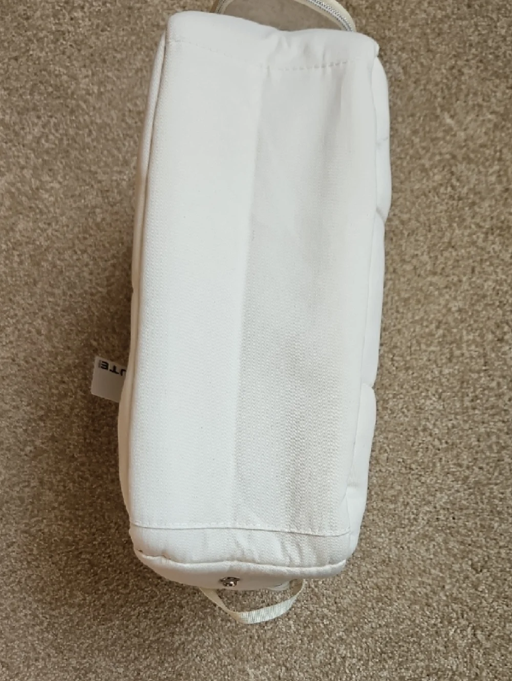 ONE CUTE NWT Cream Small Pet Carrier Bag